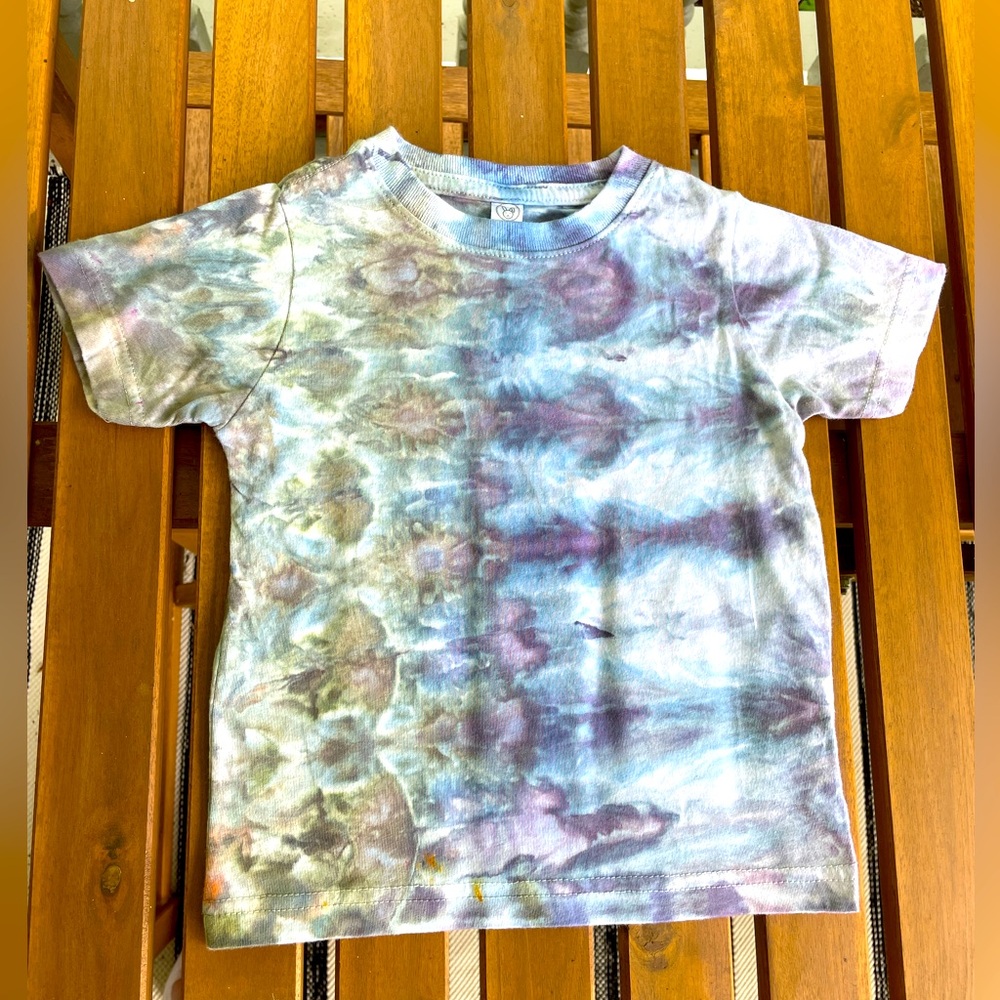 Sea Meets Sand: One of a Kind Ice Dyed Toddler Tee sz 2T Blue/Green/Brown/Purple